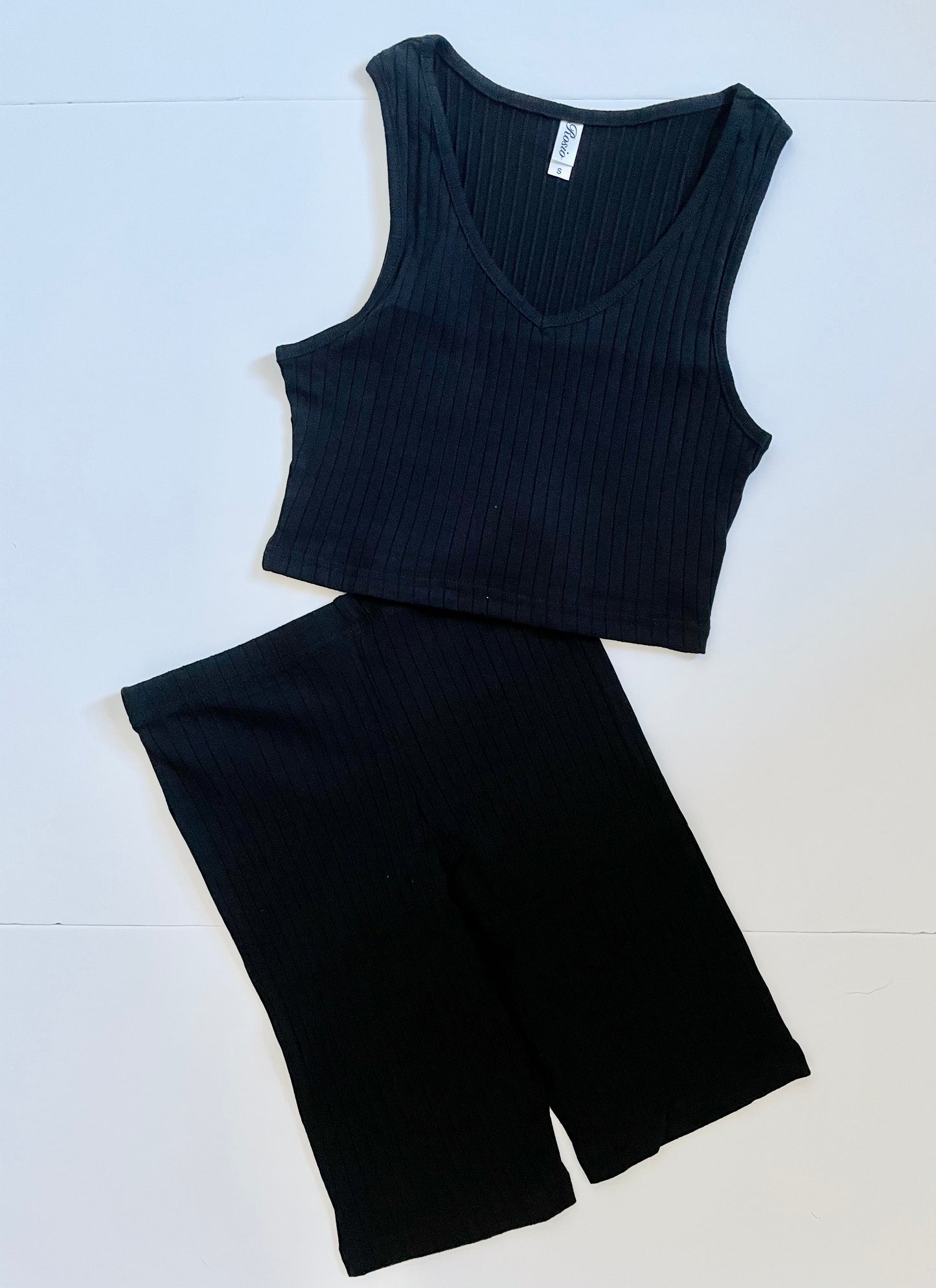 Leila | Black knit set